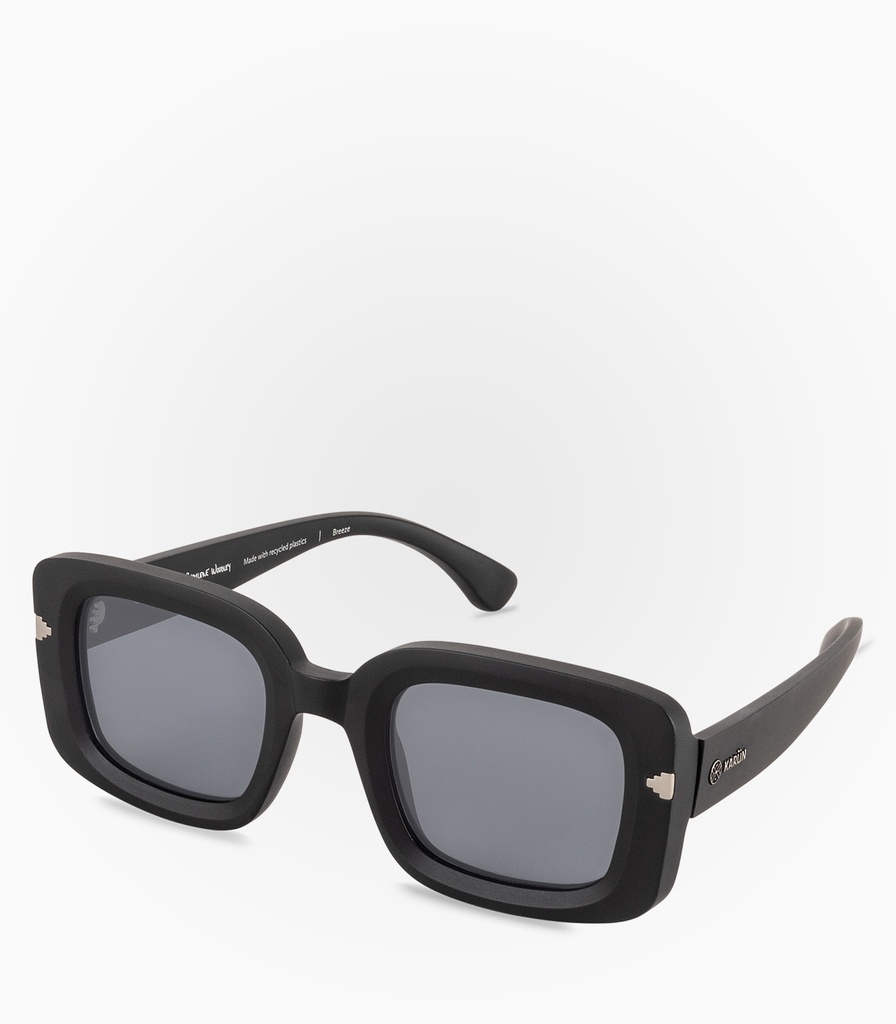 (S) Geyser Black Polarized Lens Color Grey 2    